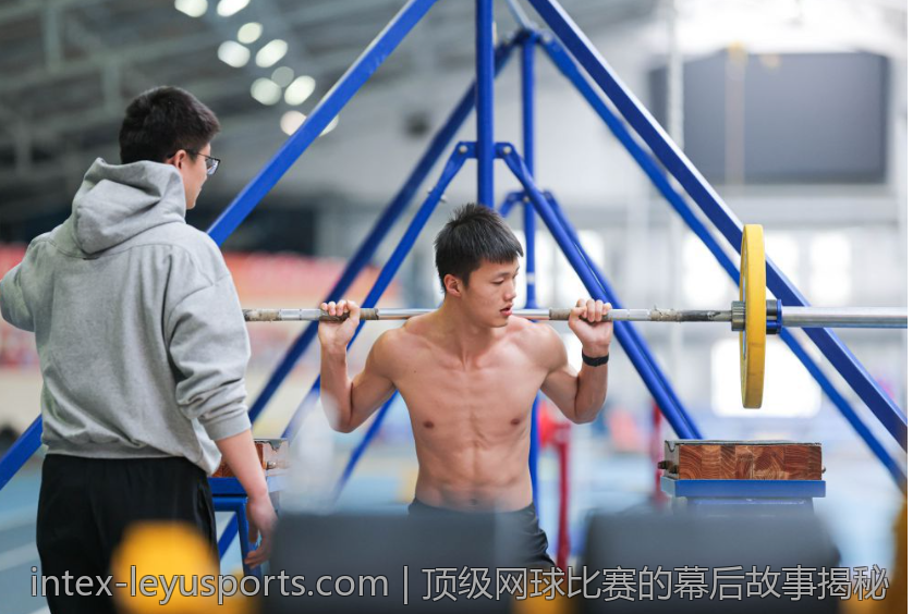 顶级网球比赛的幕后故事揭秘