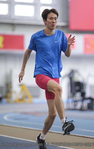 乒乓球反手技术细节与练习方法